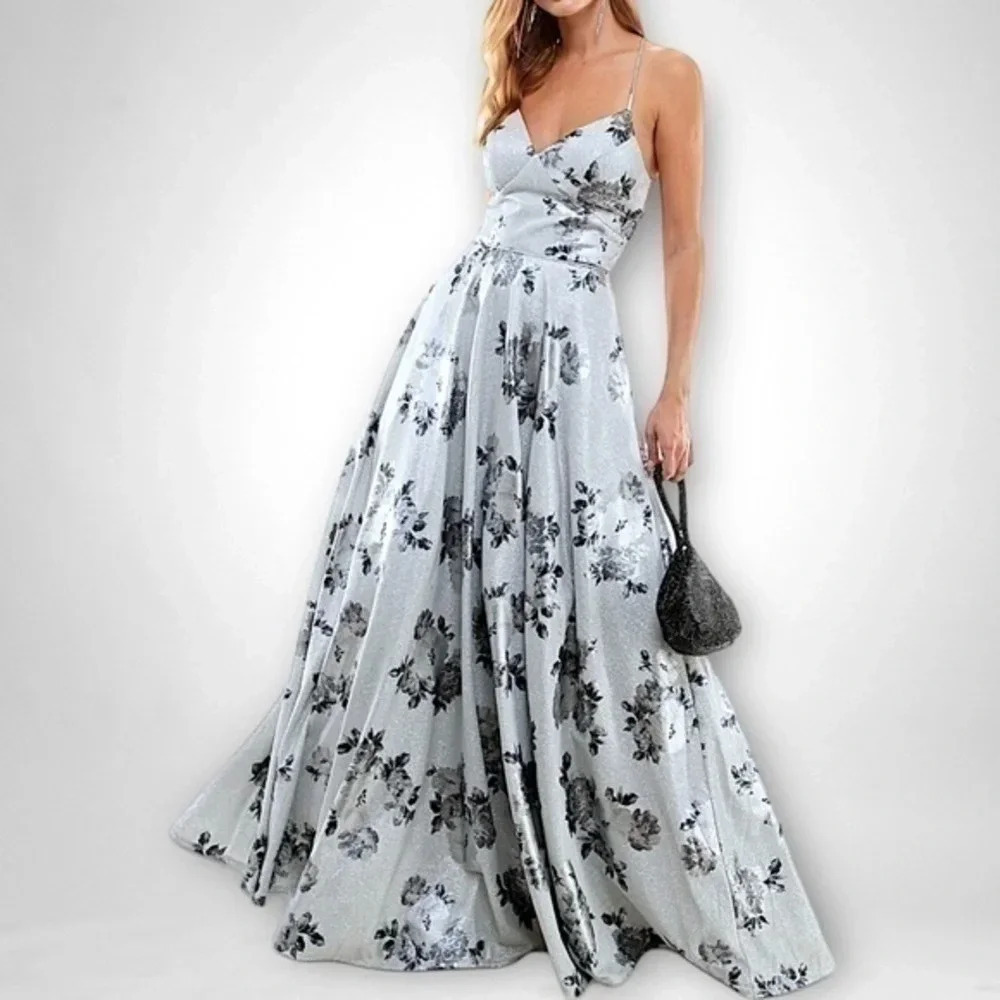 City Studios Juniors Lace-Up Floral Glitter Silver Charcoal Ball Gown size 0 & 1